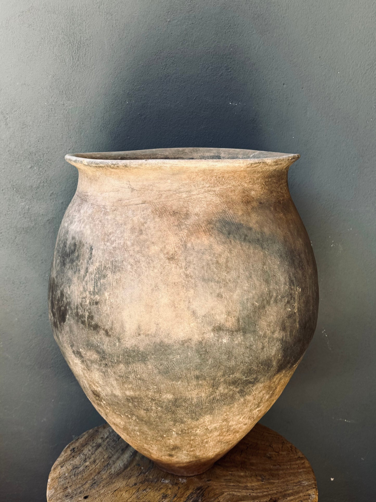 Rare Terracotta Pot From Oaxaca’s Mixe Region, Circa 1940’s / Tinaja Antigua de Oaxaca, años 40