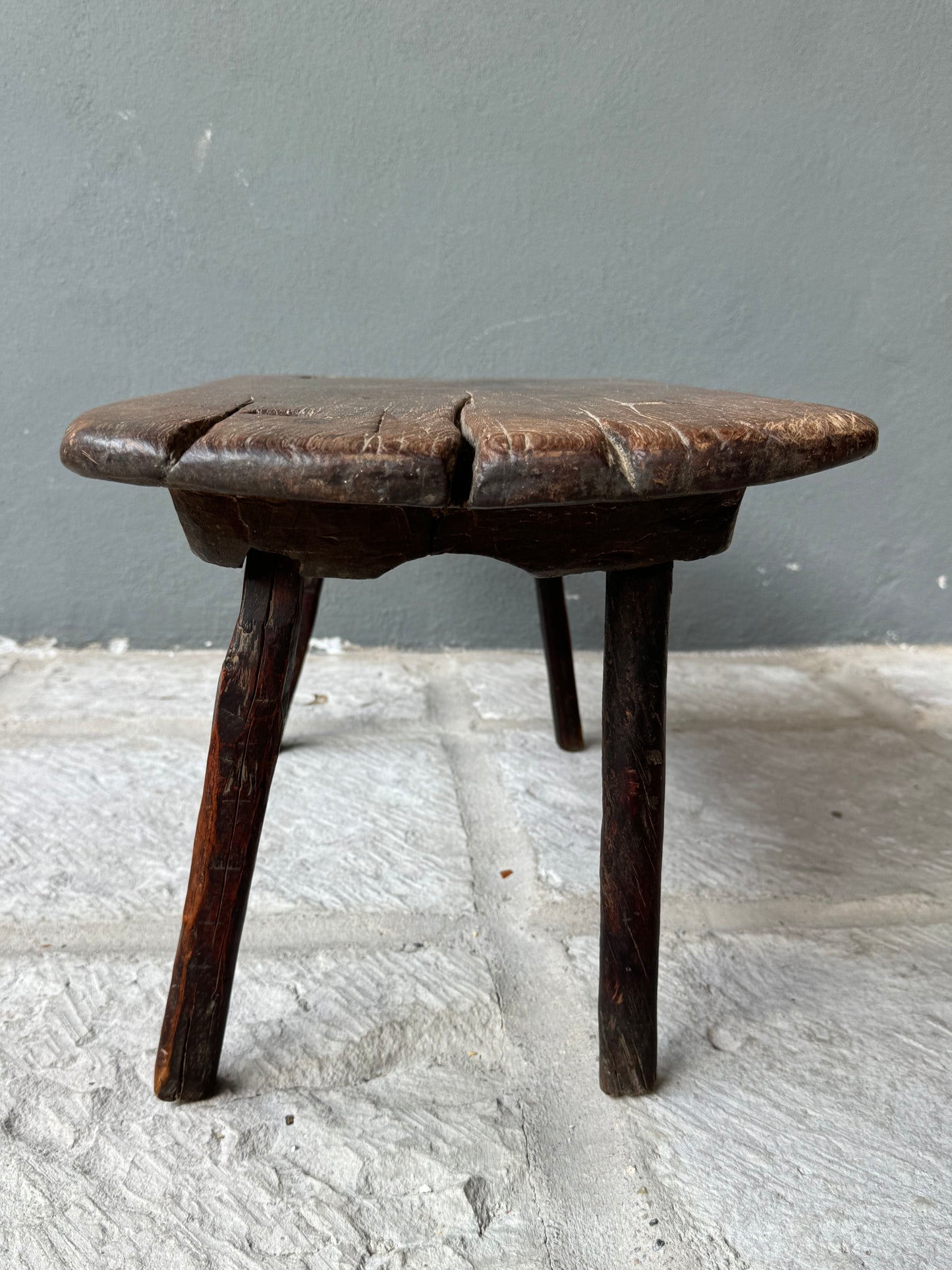 Mesquite Bench From The Sierra Gorda Of Guanajuato / Banca De Mesquite De La Sierra Gorda de Guanajuato