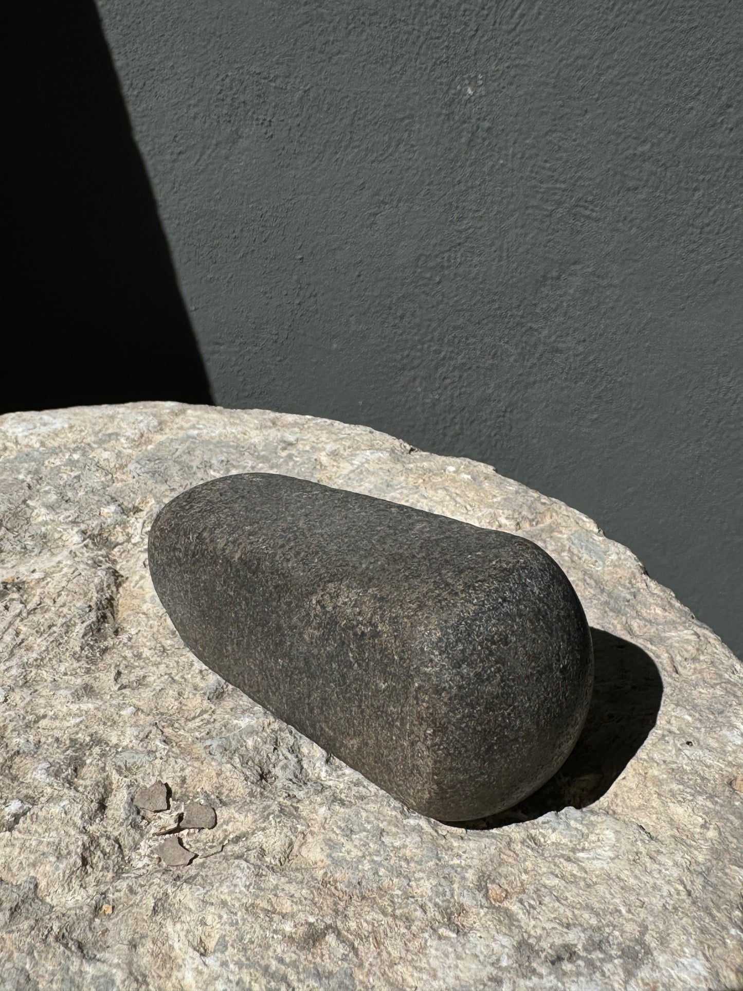 Primitive River Stone Mortar With Pestle From San Luis Potosí, Mexico | Mortero Primitivo De Piedra, SLP