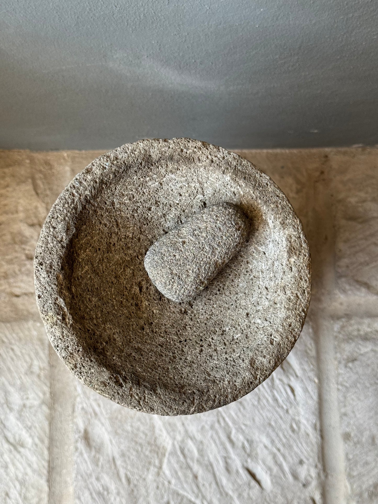 Stone Mortar From San Luis Potosí / Molcajete Viejo De SLP