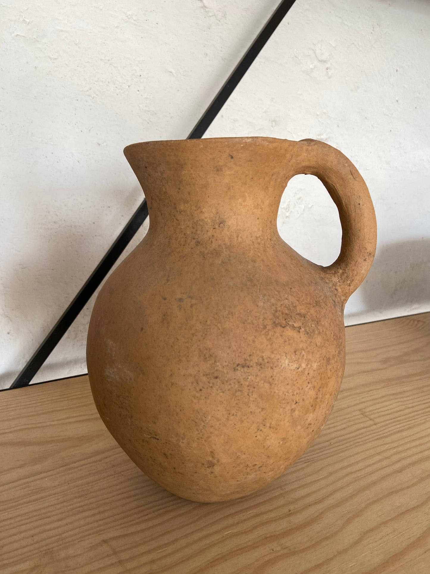 Jarra Antigua de Barro/ Antique Pitcher