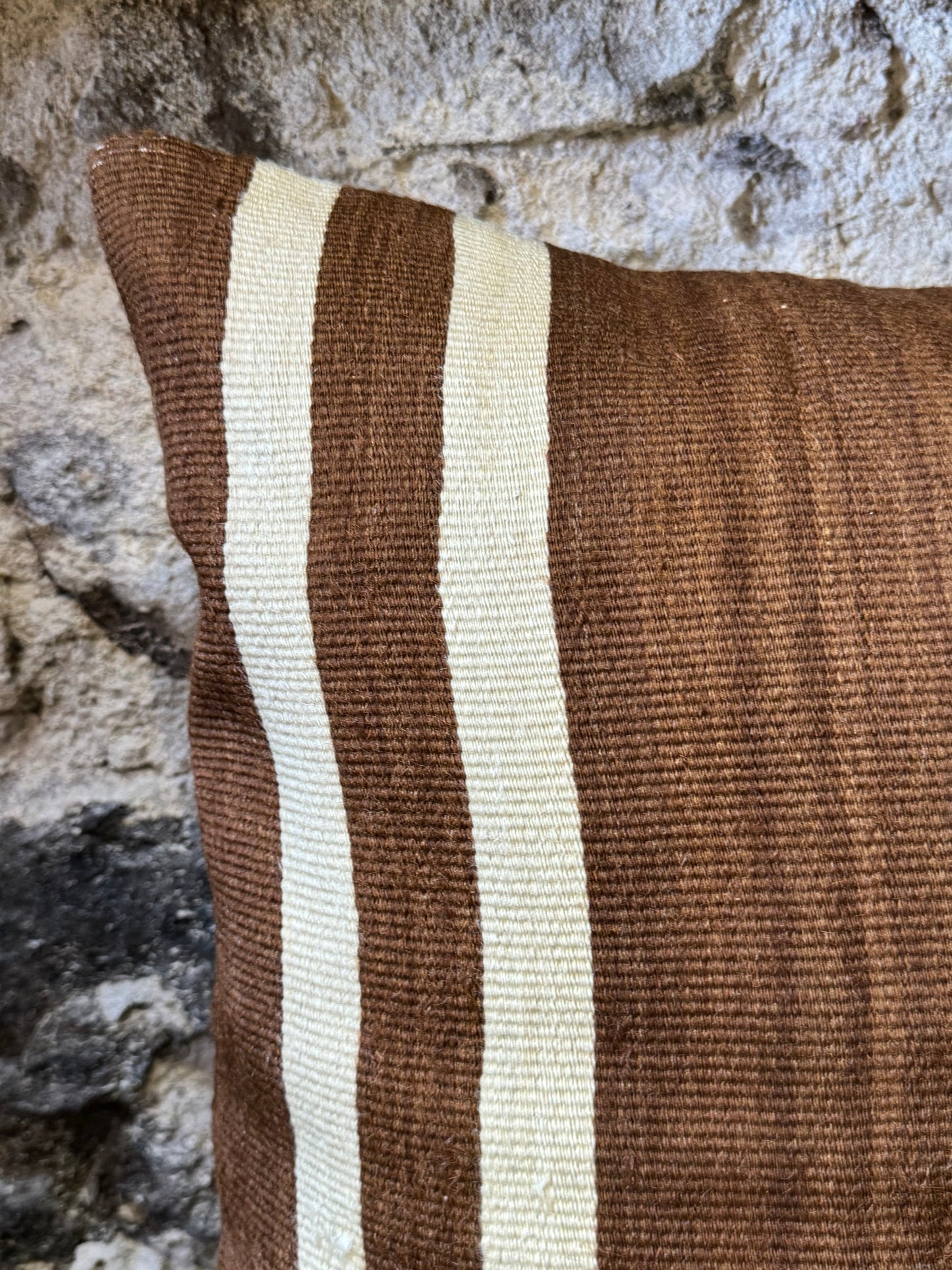 Vintage Angora Pillow Cover From Turkey/ Funda De Cojín Angora Vintage. Set of 3