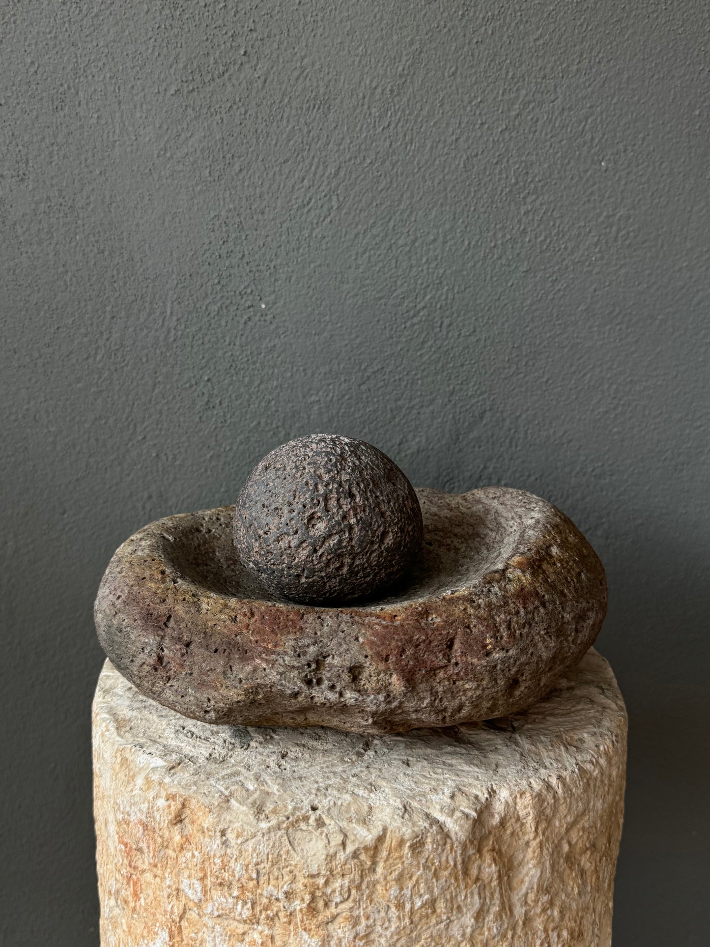 River Stone Mortar From Guanajuato / Molcajete Antiguo De Guanajuato