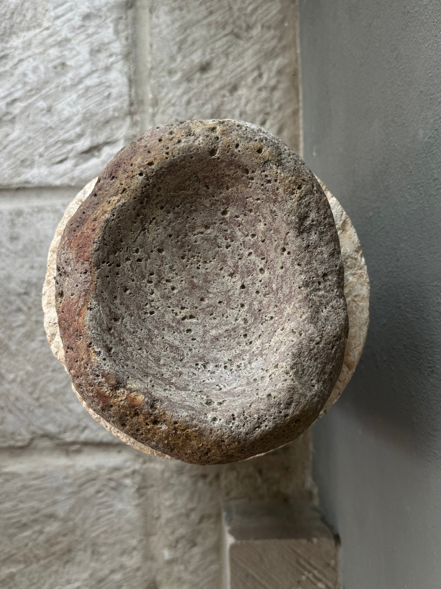 River Stone Mortar From Guanajuato / Molcajete Antiguo De Guanajuato