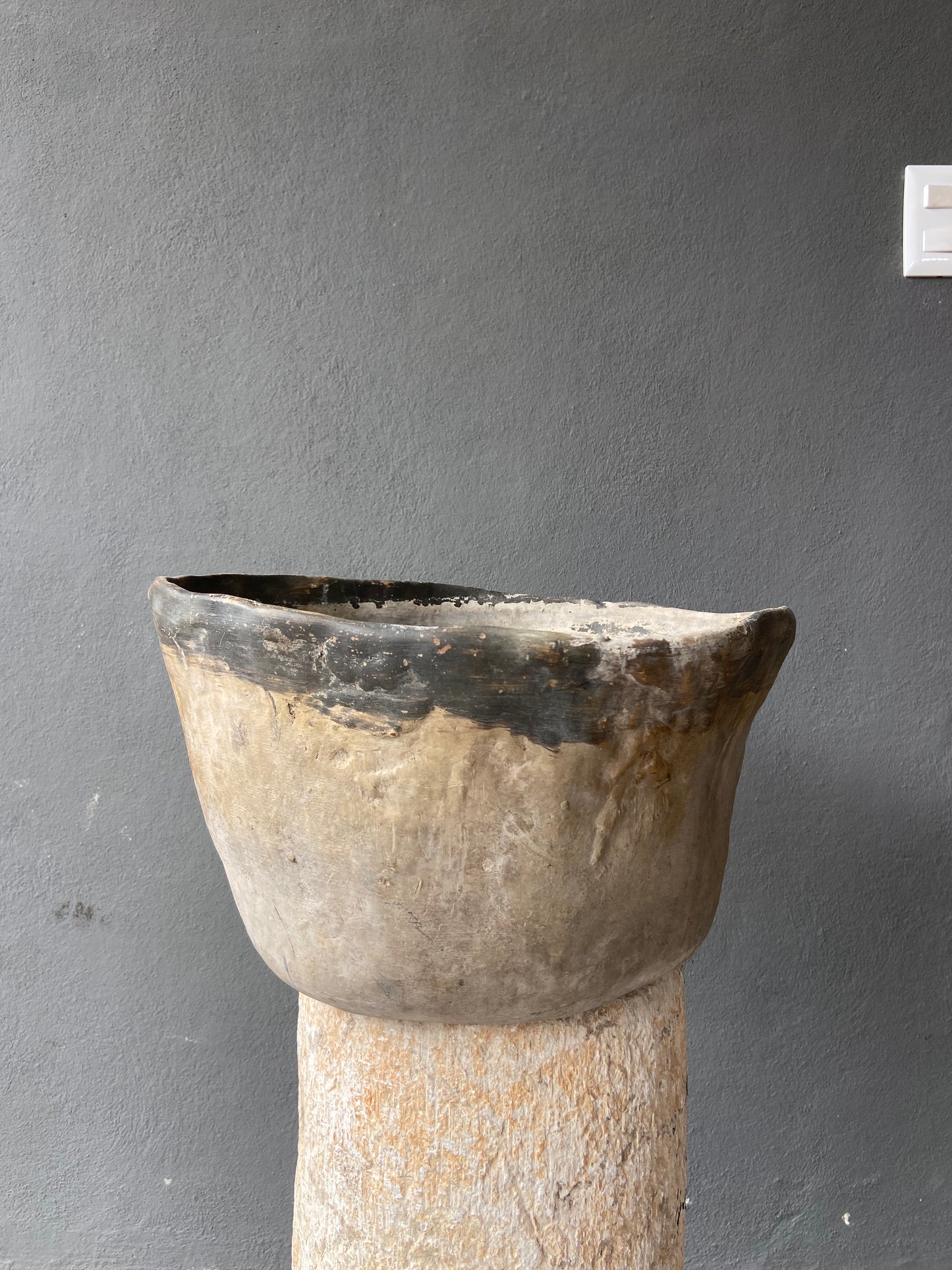 Terracotta Water Bowl from Veracruz/ Olla Apaxtle de Veracruz