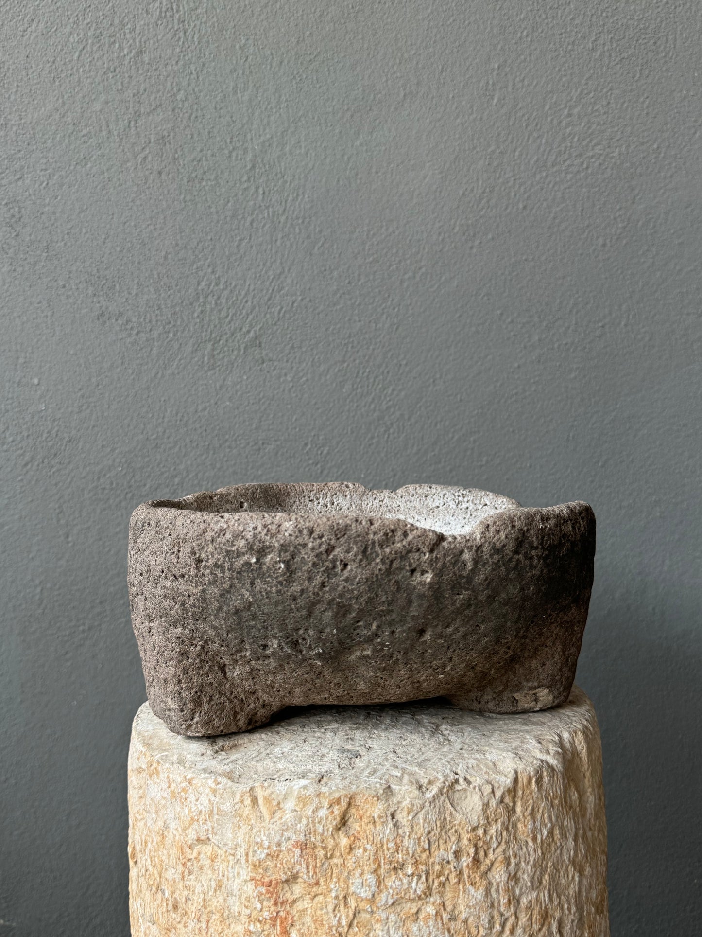 Stone Mortar From San Luis Potosí, Mexico/ Molcajete Antiguo De San Luis Potosí