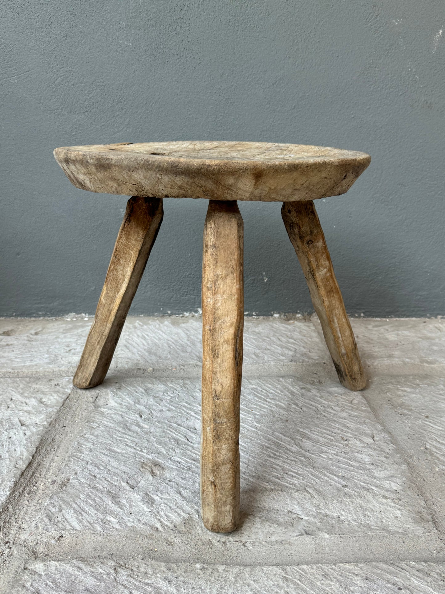 Mesquite Stool From Guanajuato 1940’s / Banco De Mesquite De Guanajuato