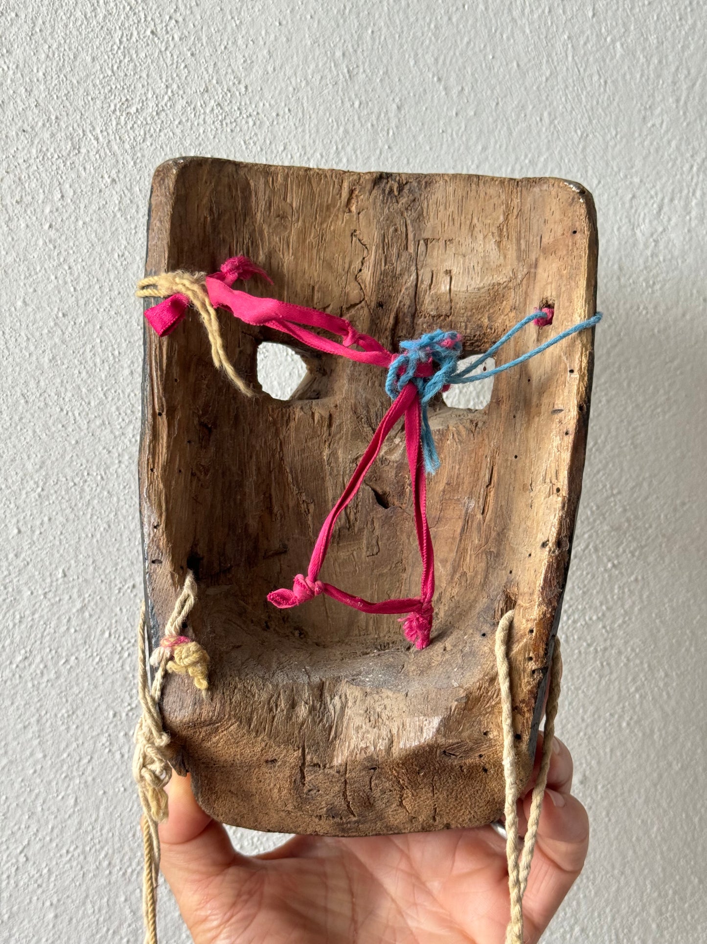 Viejo Hardwood Mask From the Coast of Guerrero / Mascara De La Costa De Guerrero