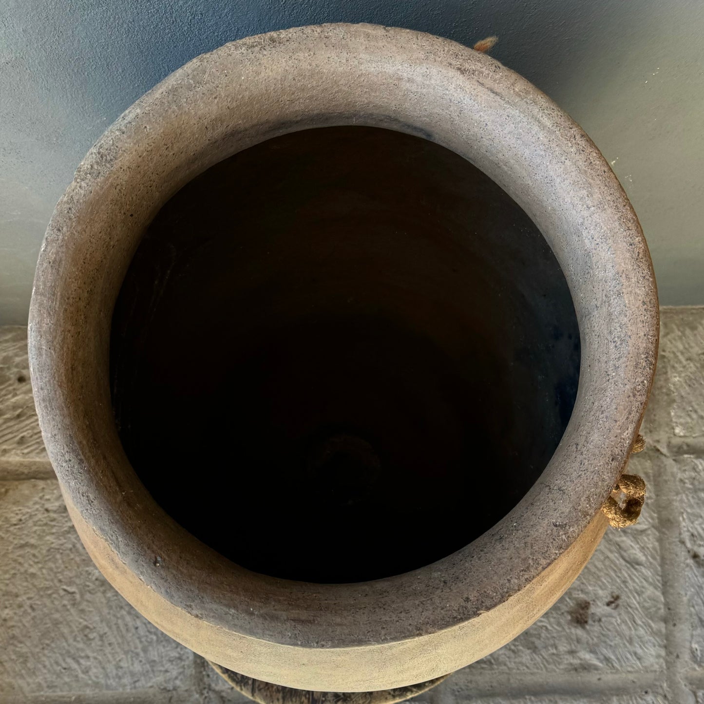Rare Terracotta Pot From Oaxaca’s Mixe Region, Circa 1940’s / Tinaja Antigua de Oaxaca, años 40