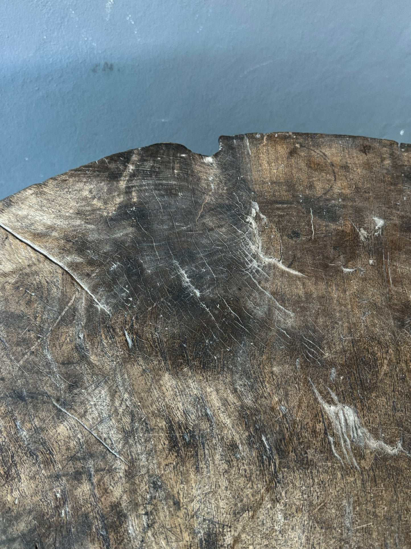 Primitive Mesquite Round Table From Guanajuato / Mesa Redonda Primitiva De Mesquite