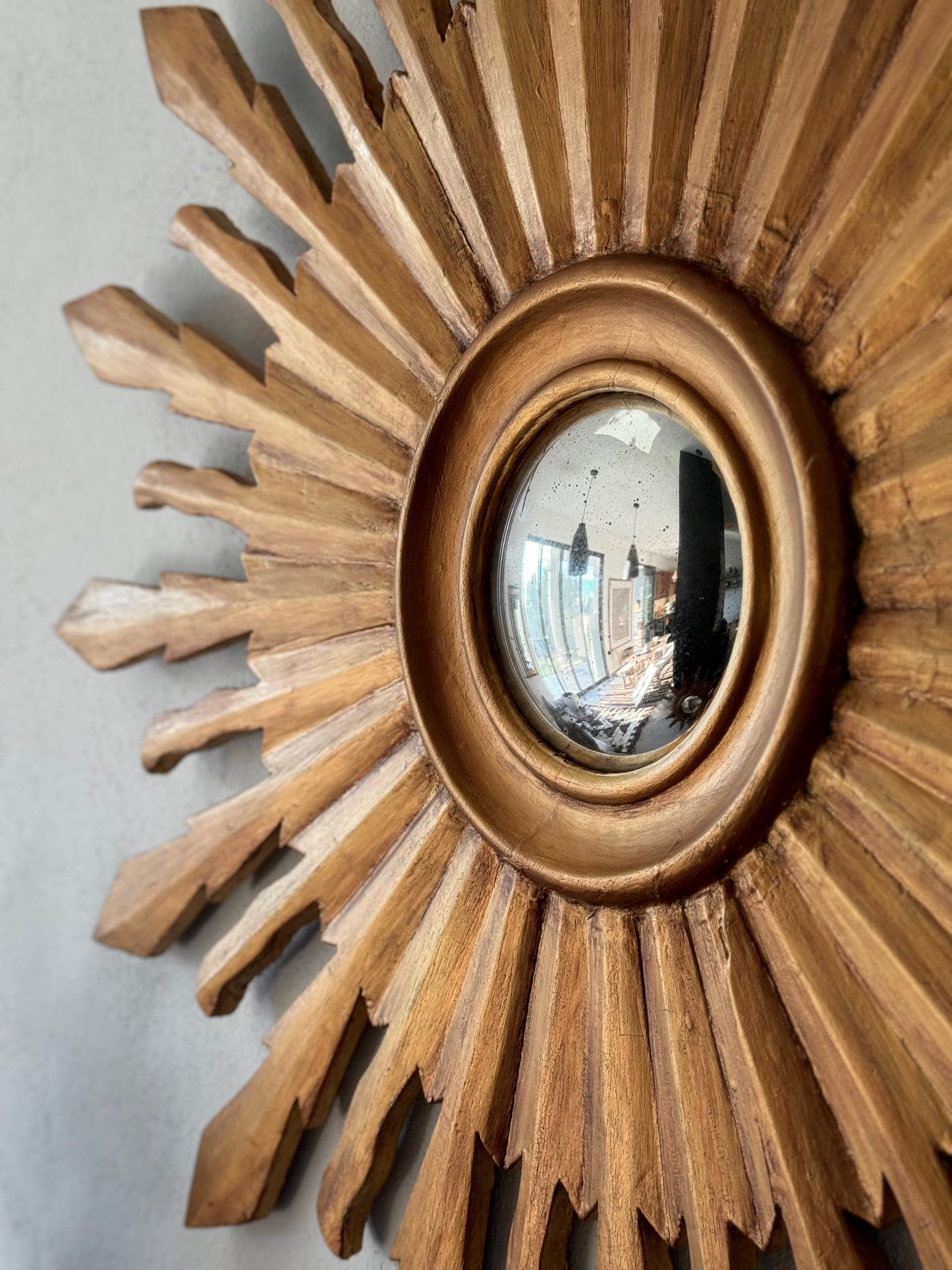 Sunburst Mirror From Mexico City, 1920’s / Resplandor CDMX 1920’s