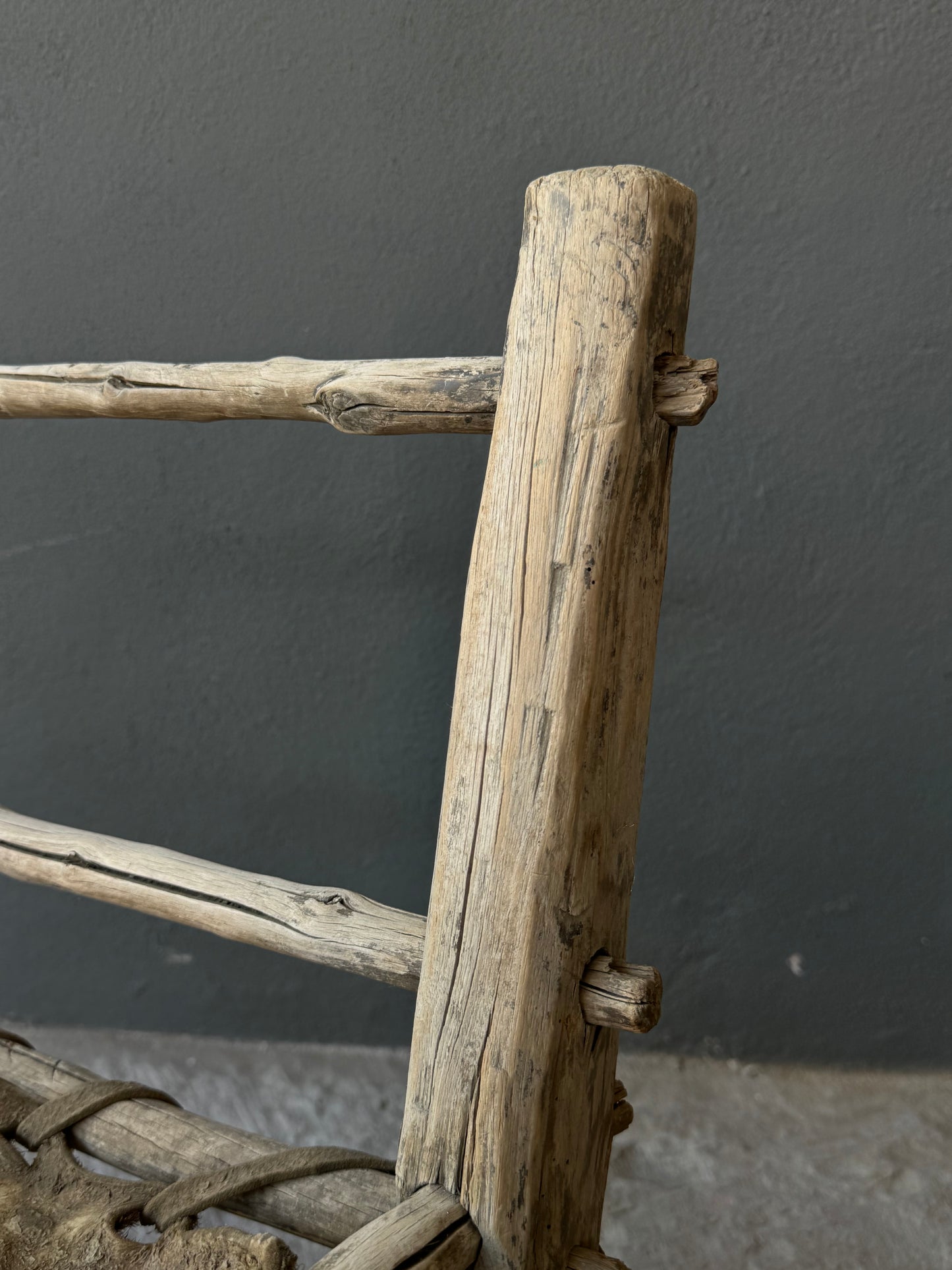 Primitive Chair From Taos Pueblo, New Mexico / Silla Primitiva De Nuevo México