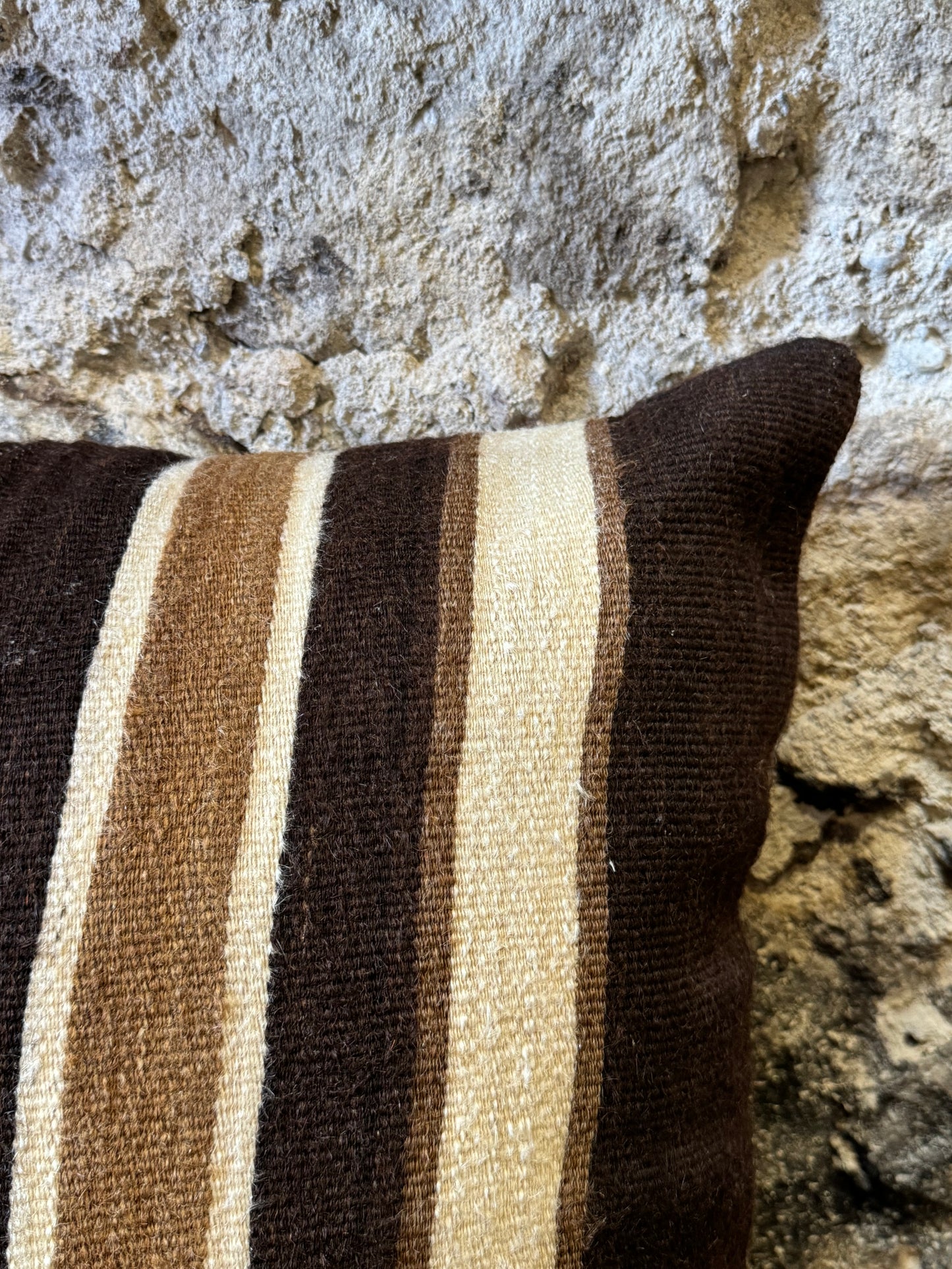 Vintage Angora Pillow Cover From Turkey / Funda De Cojín Angora Vintage