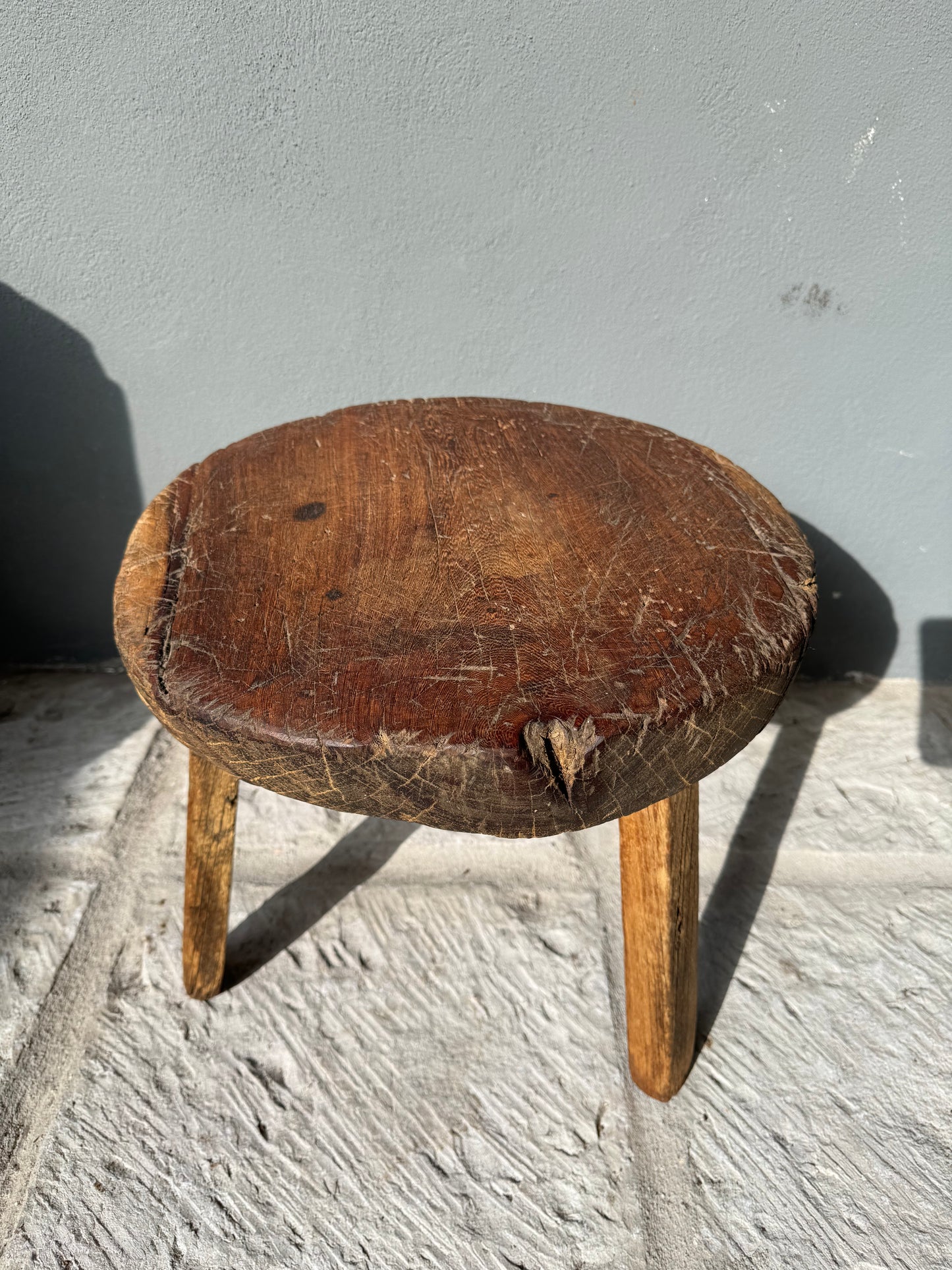 Primitive Hardwood Roond Table From Yucatán