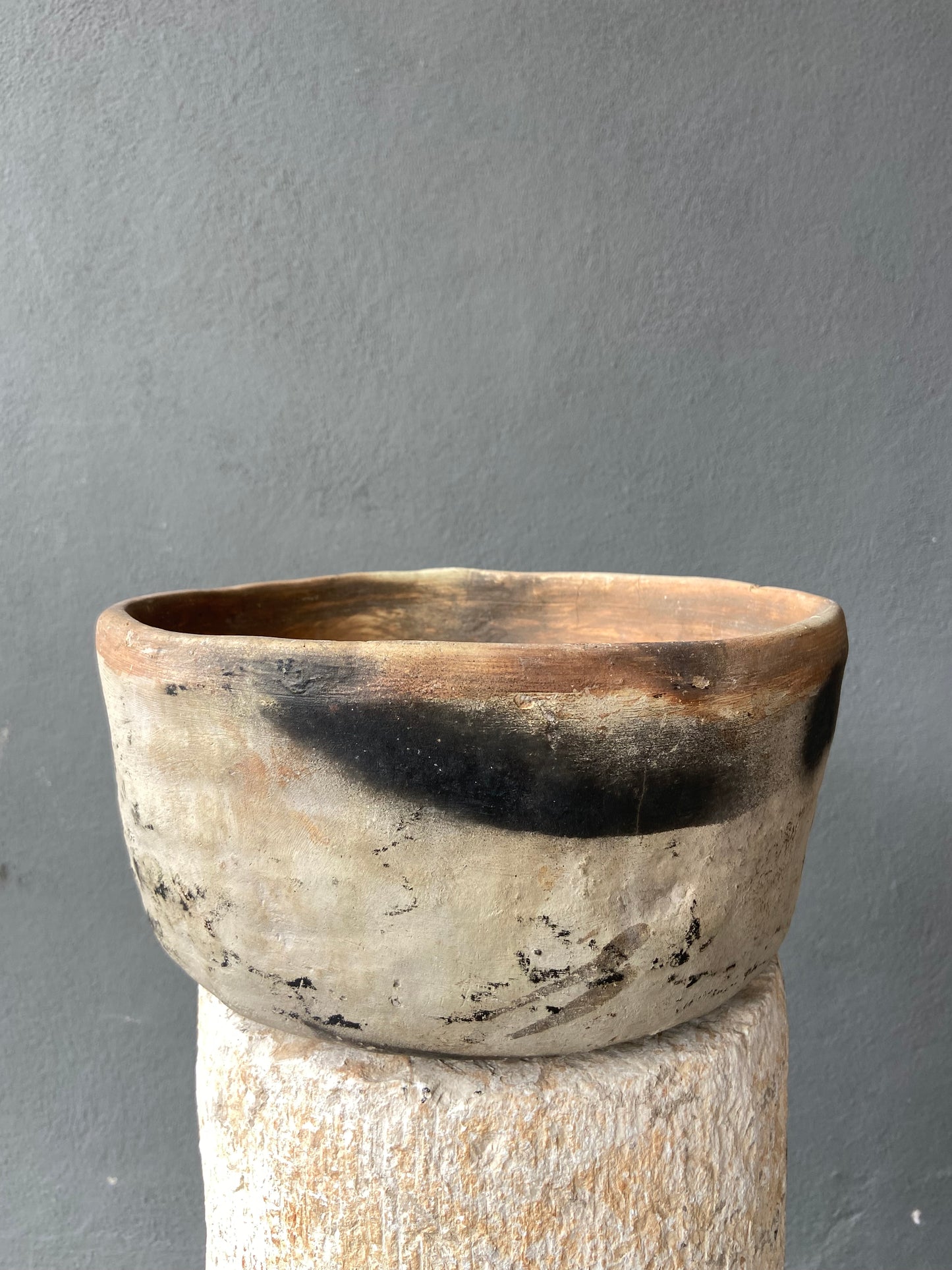 Terracotta Water Bowl from Veracruz/ Olla Apaxtle de Veracruz