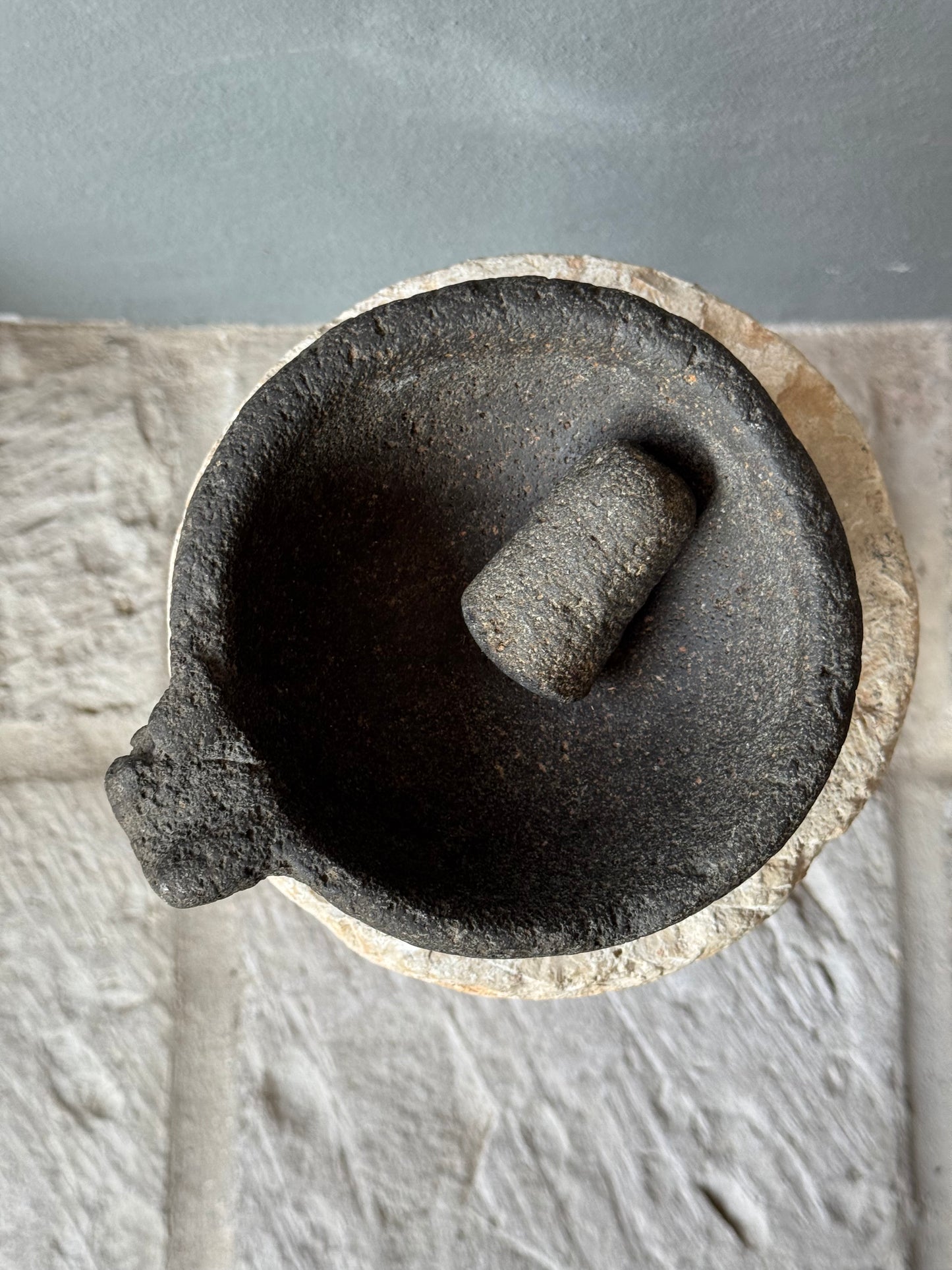 Stone Mortar From San Luis Potosí/ Molcajete Antiguo de SLP