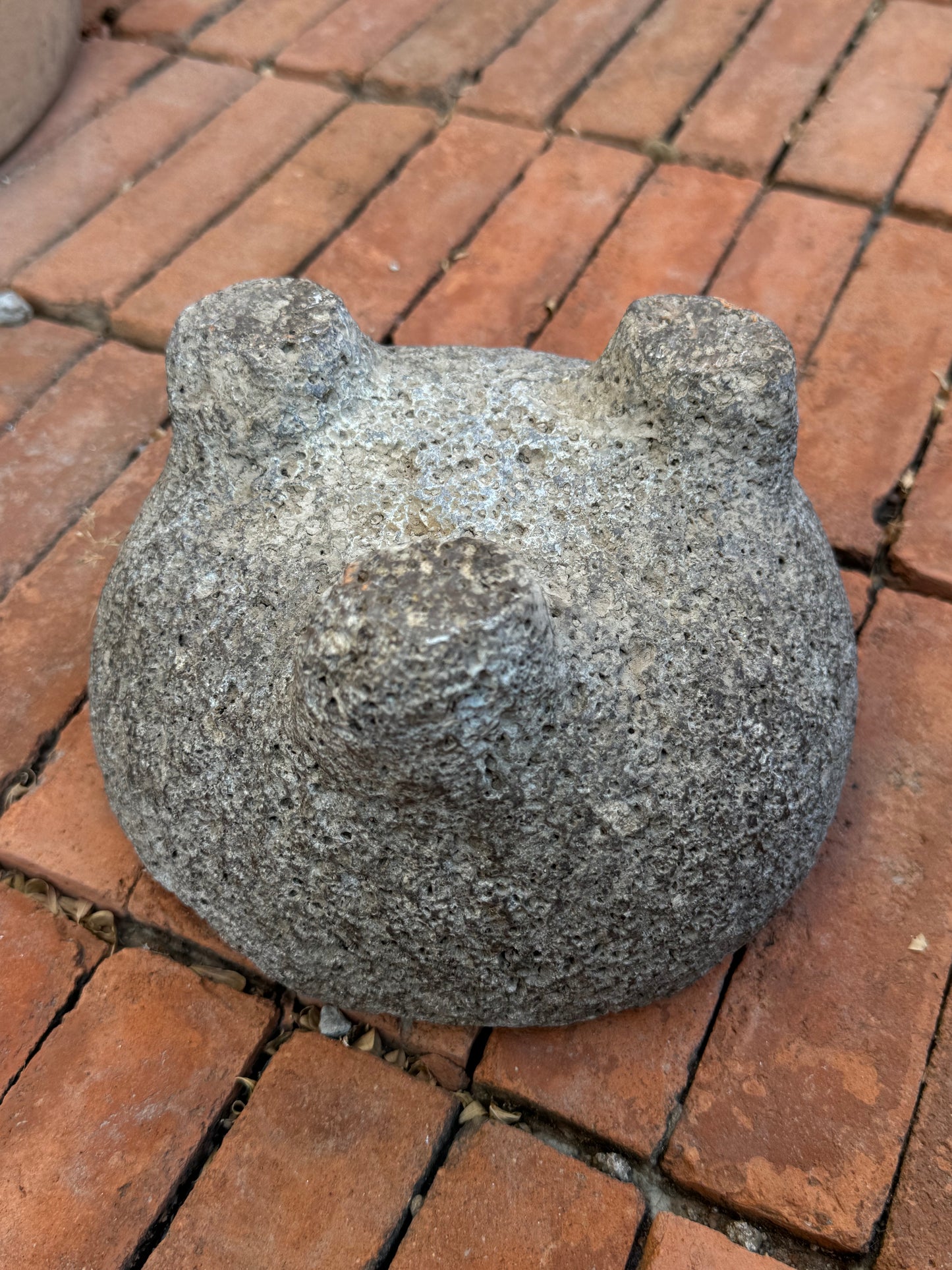 Volcanic Mortar / Molcajete