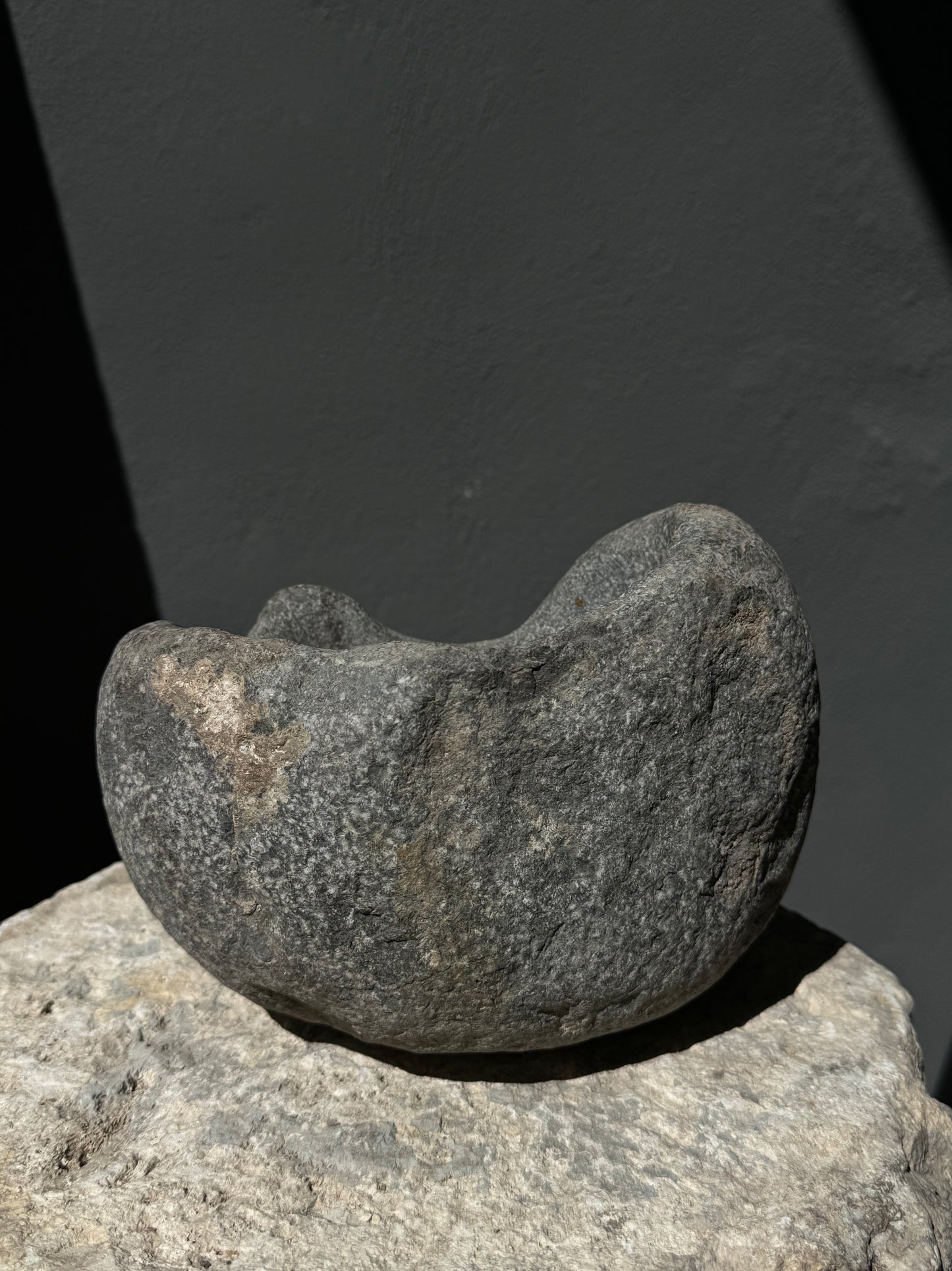 Primitive River Stone Mortar With Pestle From San Luis Potosí, Mexico | Mortero Primitivo De Piedra, SLP