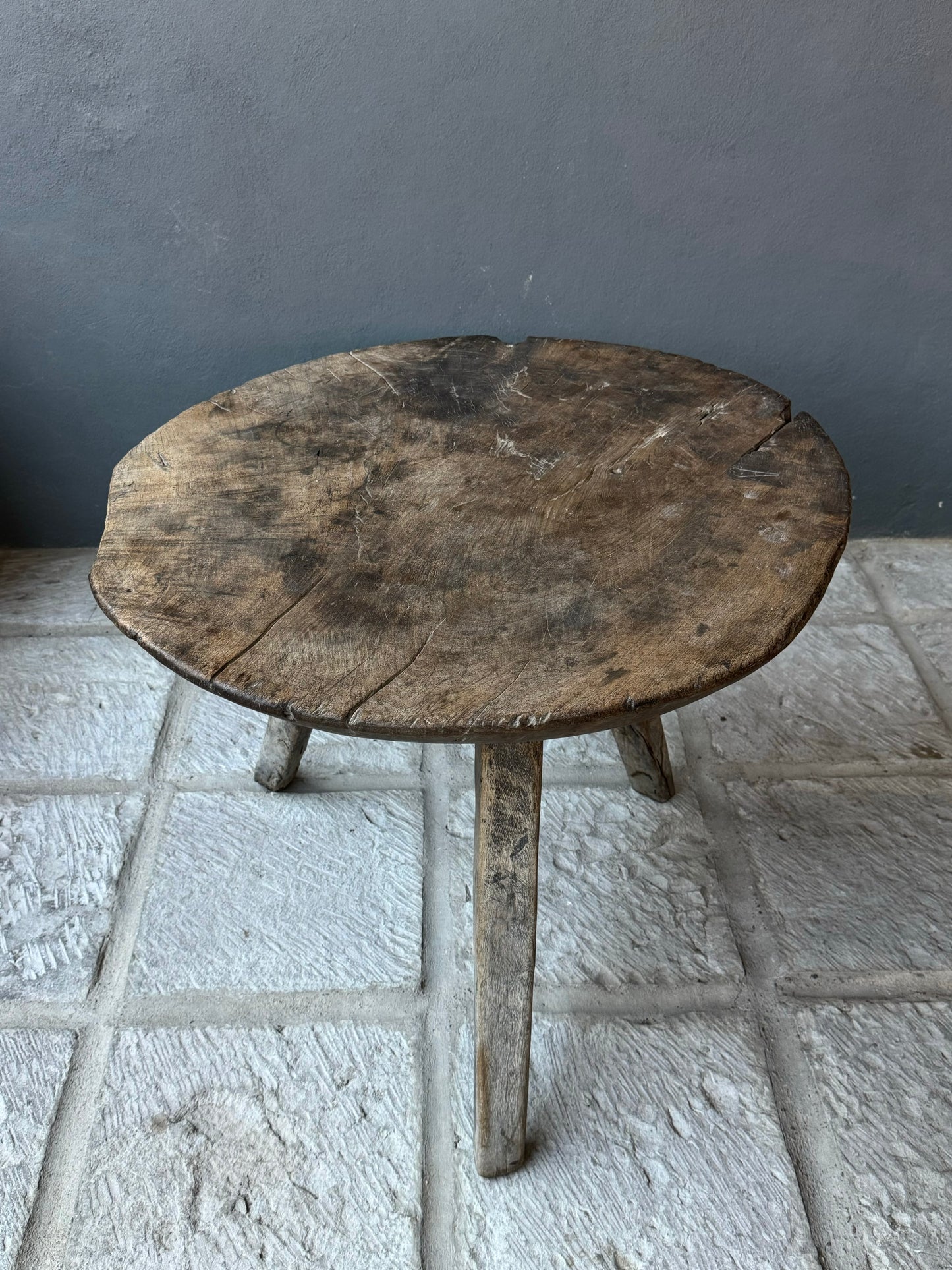 Primitive Mesquite Round Table From Guanajuato / Mesa Redonda Primitiva De Mesquite