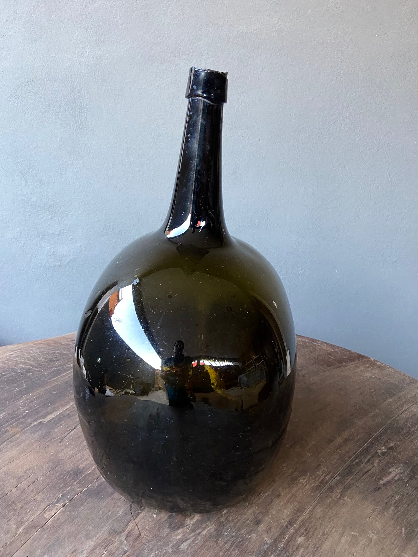 Early 20th Century Hand Blown Demijohn Bottle/ Damajuana Principios del Siglo 20