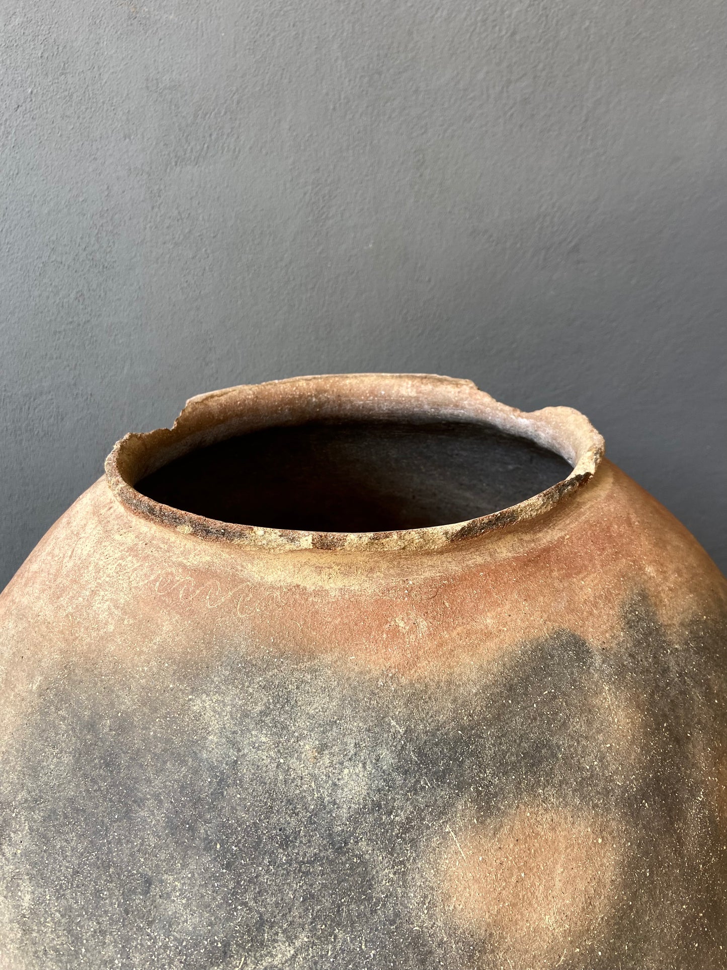 Tinaja de la Sierra Norte de Puebla / Massive Terracotta Water Pot From Puebla, Mexico