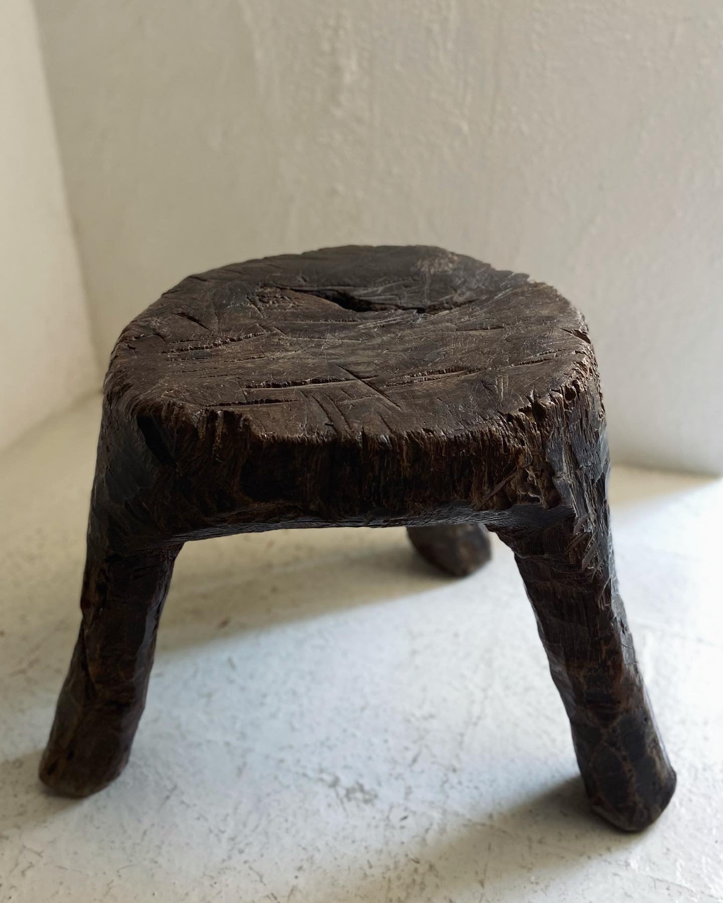 Primitive Low Table / Mesa Primitiva