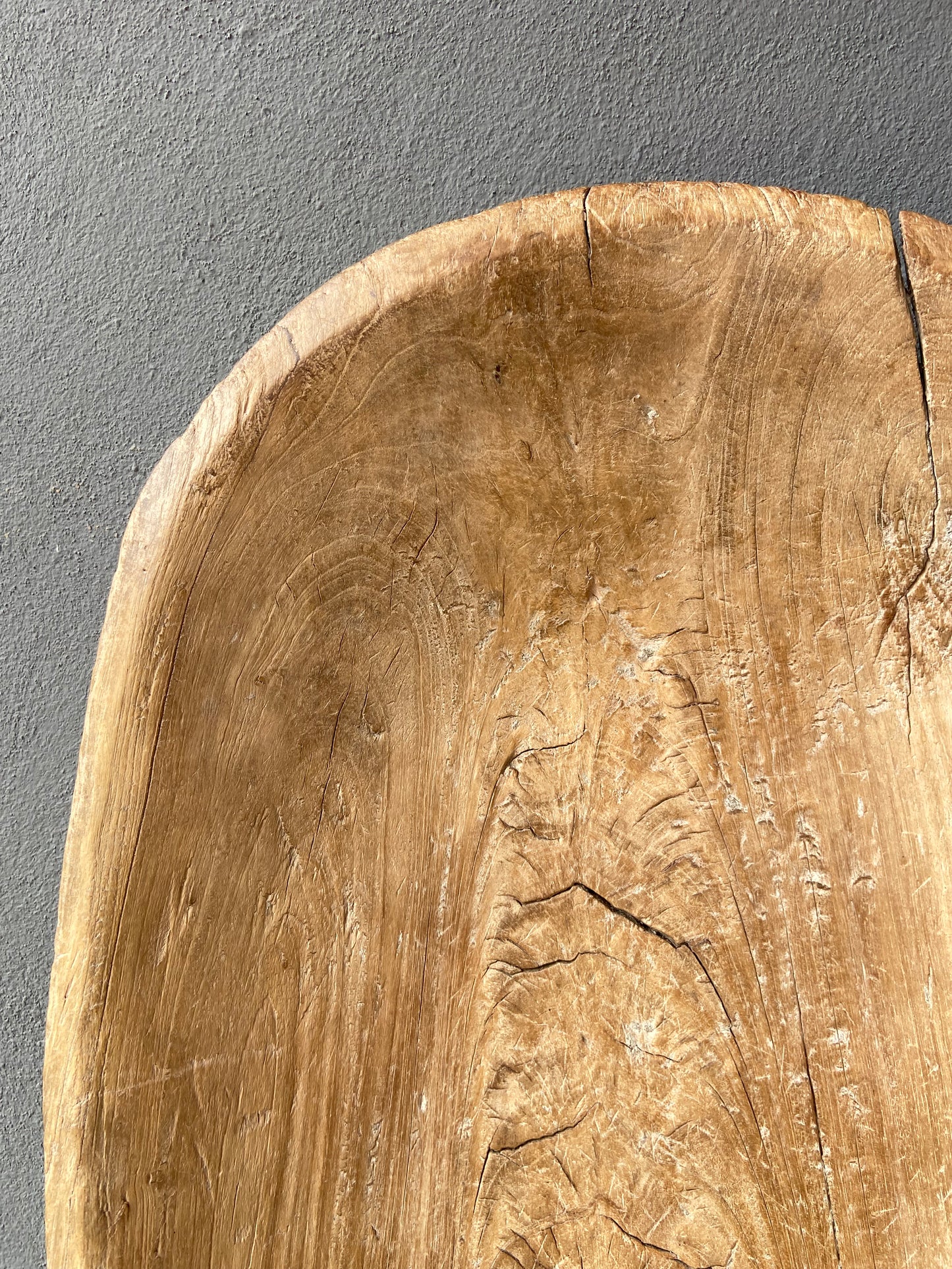 Batea de Sabino / Hand carved trough