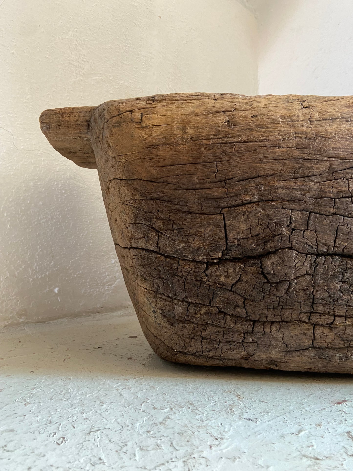 Hardwood Coffee Mortar with Handles / Mortero Antiguo Para Café
