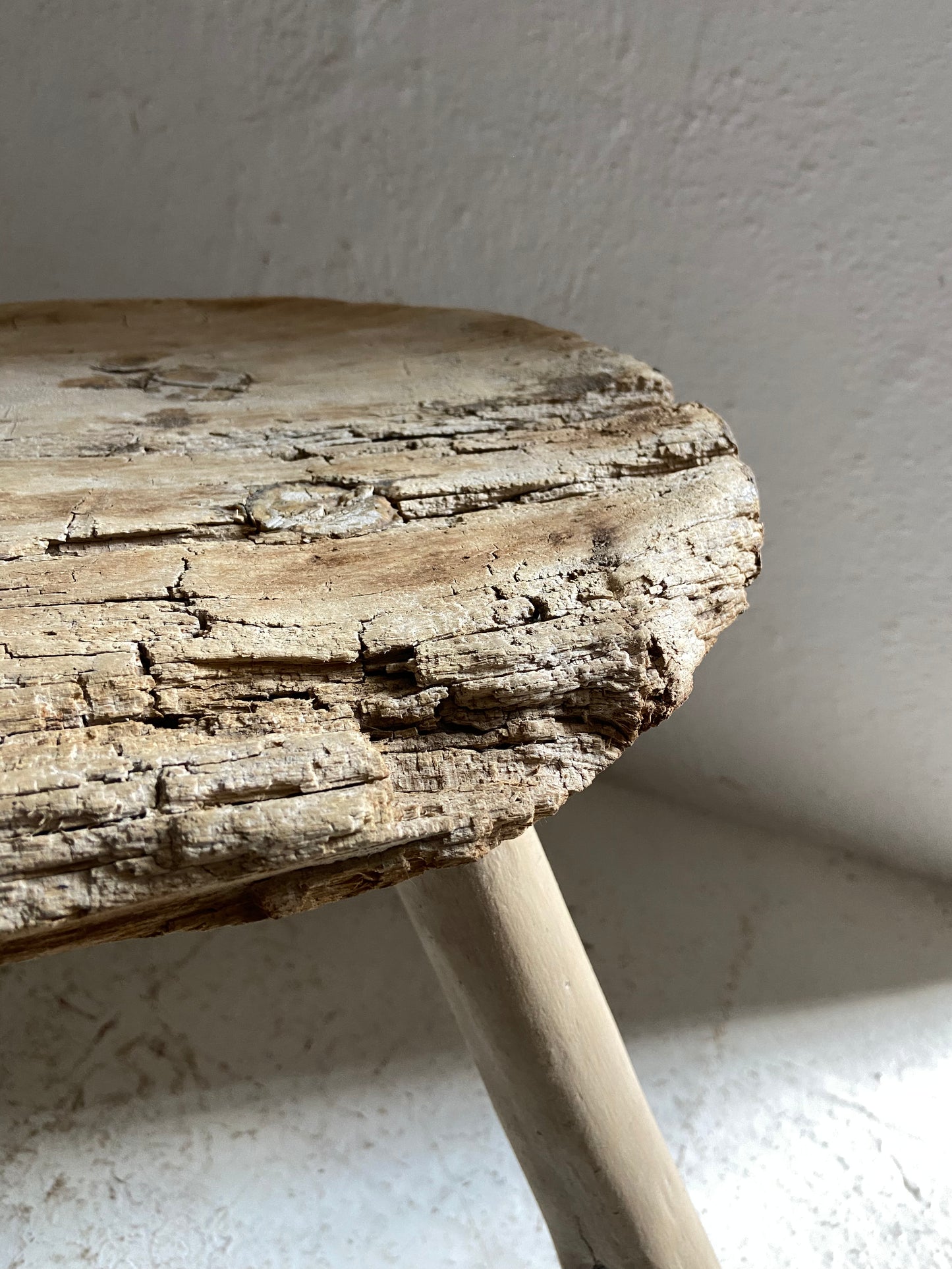 Sabino Stool / Banco Sabino antiguo