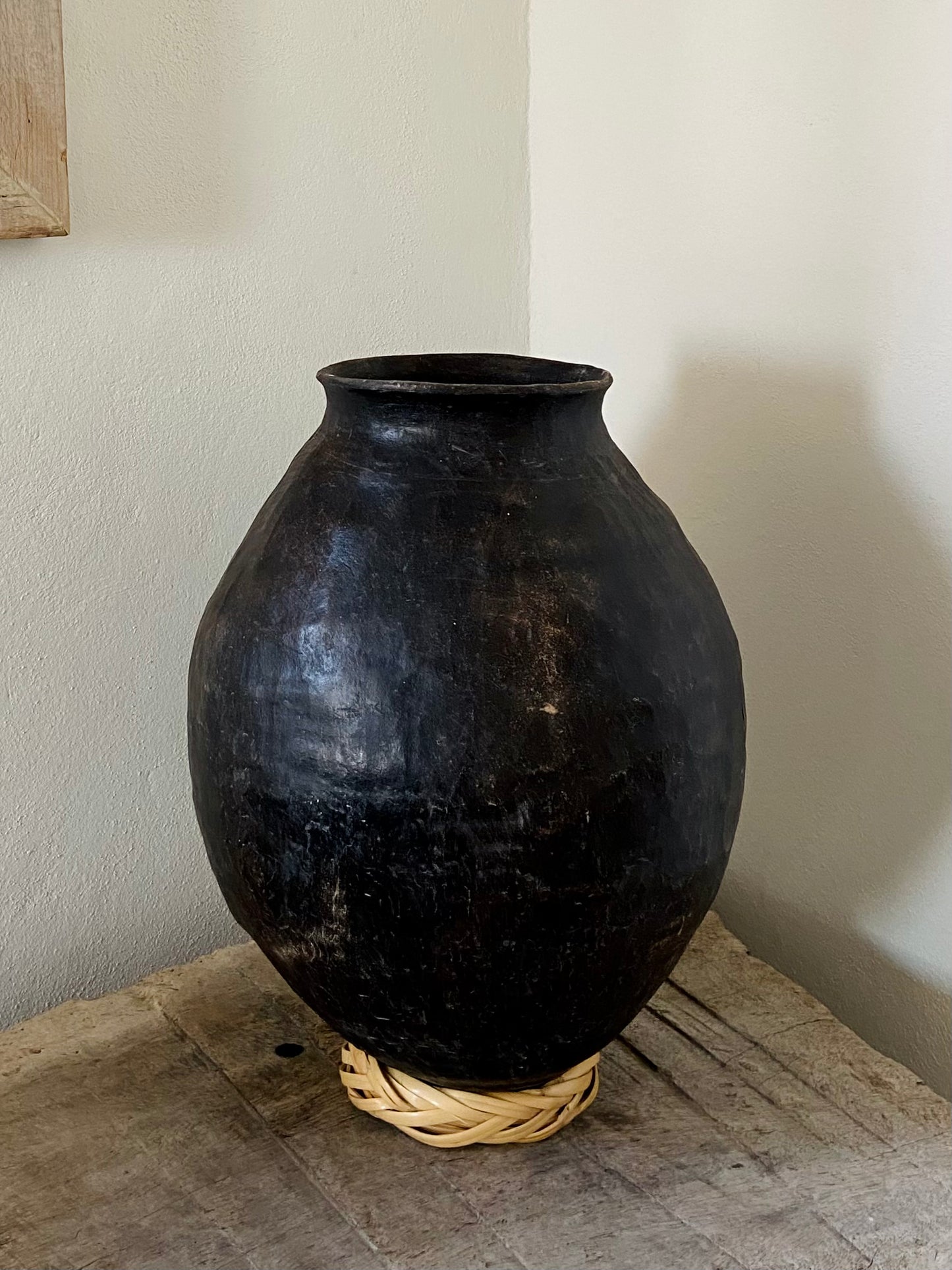 Rarámuri water vessel/ Olla Rarámuri