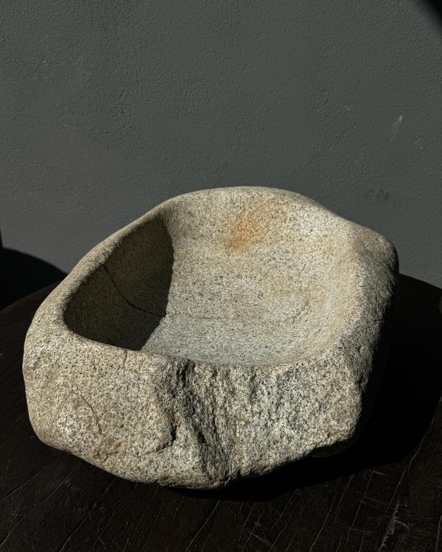 River Stone Mortar From Oaxaca, Circa 18th Century/ Metate Antiguo de Oaxaca