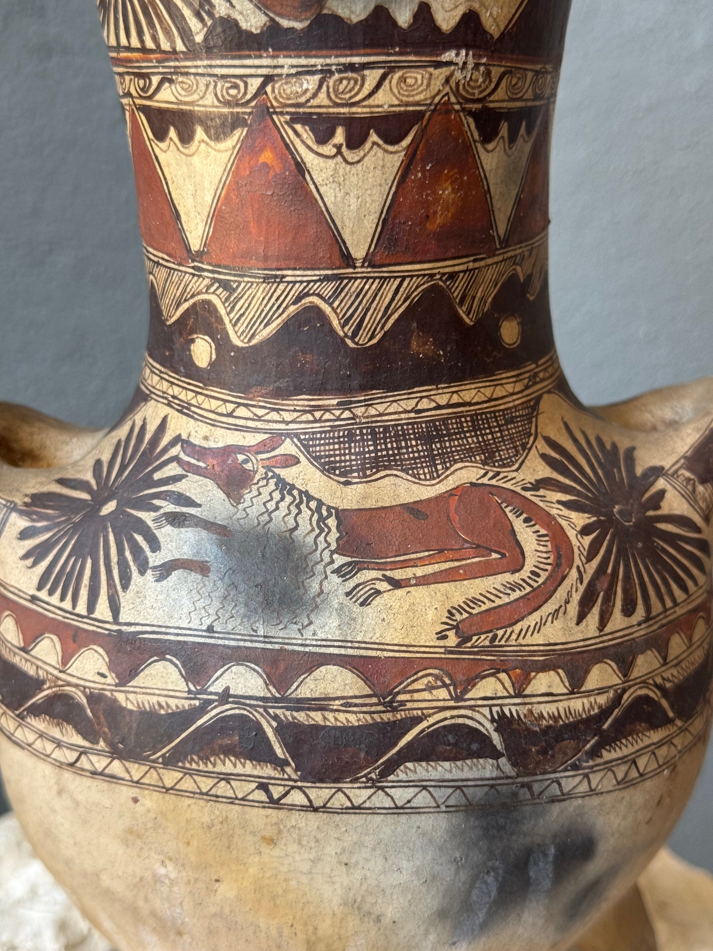 Finely Painted Flower Vase From San Agustin Oapan, Guerrero / Florero De Guerrero