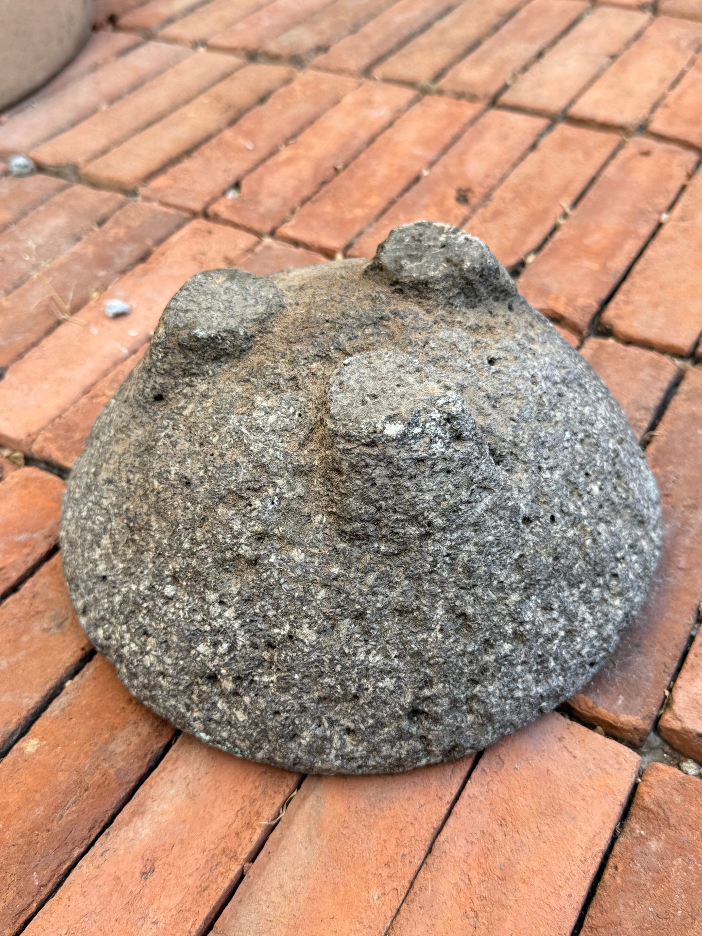 Volcanic Mortar From San Luis Potosí/ Molcajete De San Luis