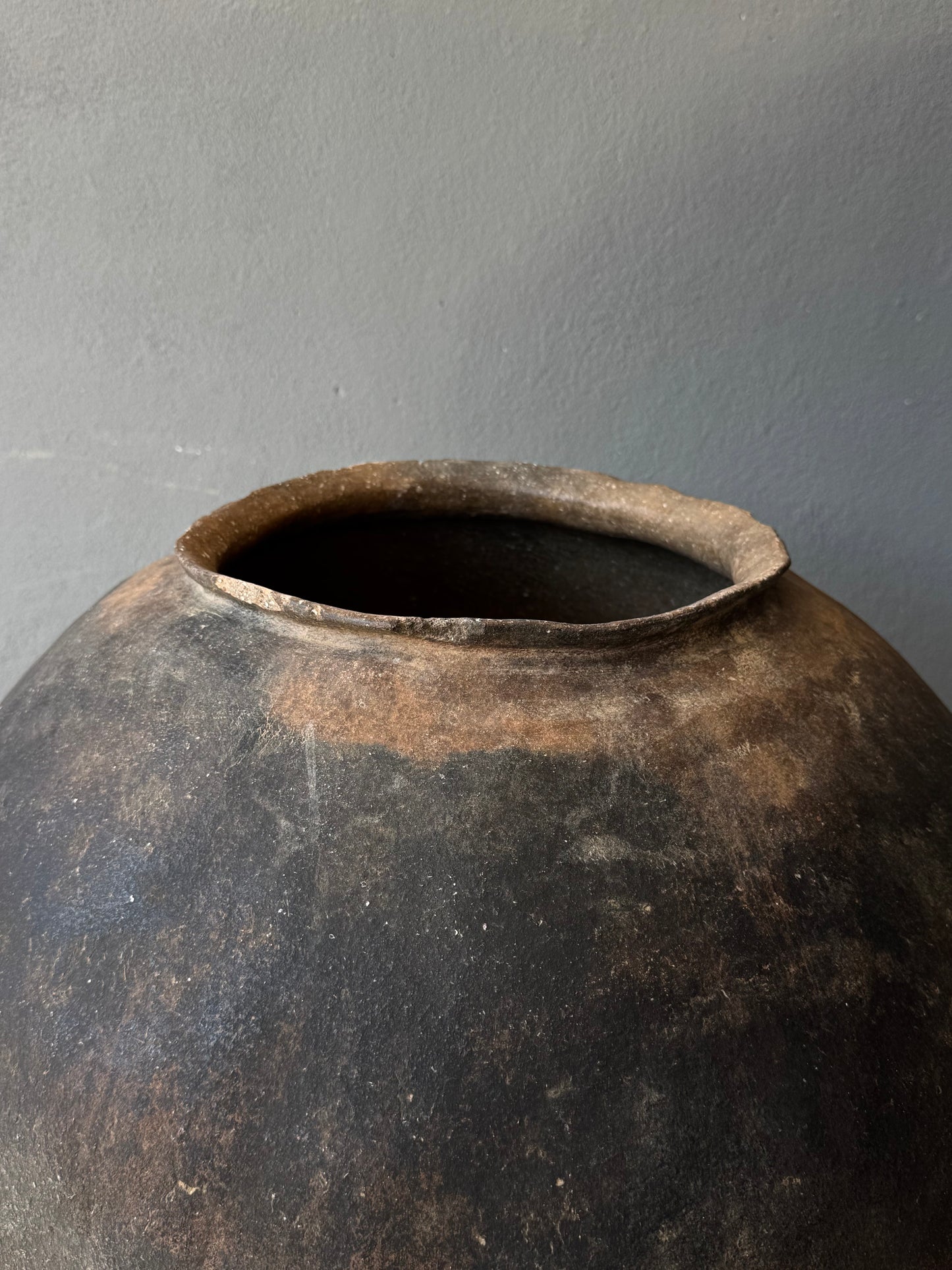 Terracotta Water Jar From Puebla, Early 20th Century / Tinaja Antigua De La Sierra Norte De Puebla
