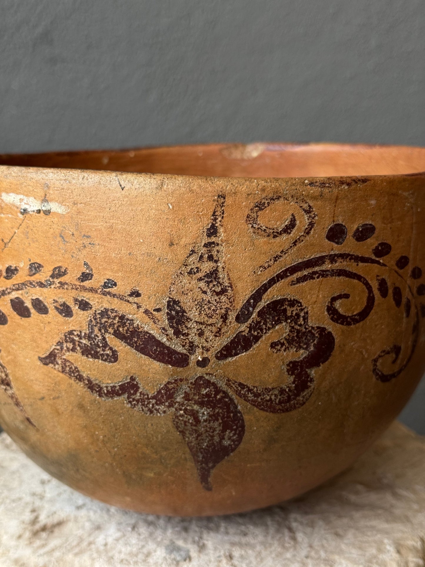 Apaxtle Bowl From Tuliman, Guerrero / Olla Apaxtle De Guerrero