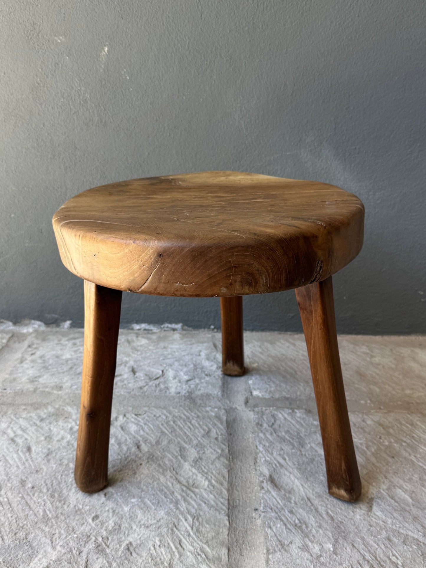 Yucatán Round Table With Beautiful Patina & Movement/ Banqueta Yucateca Años 70’s