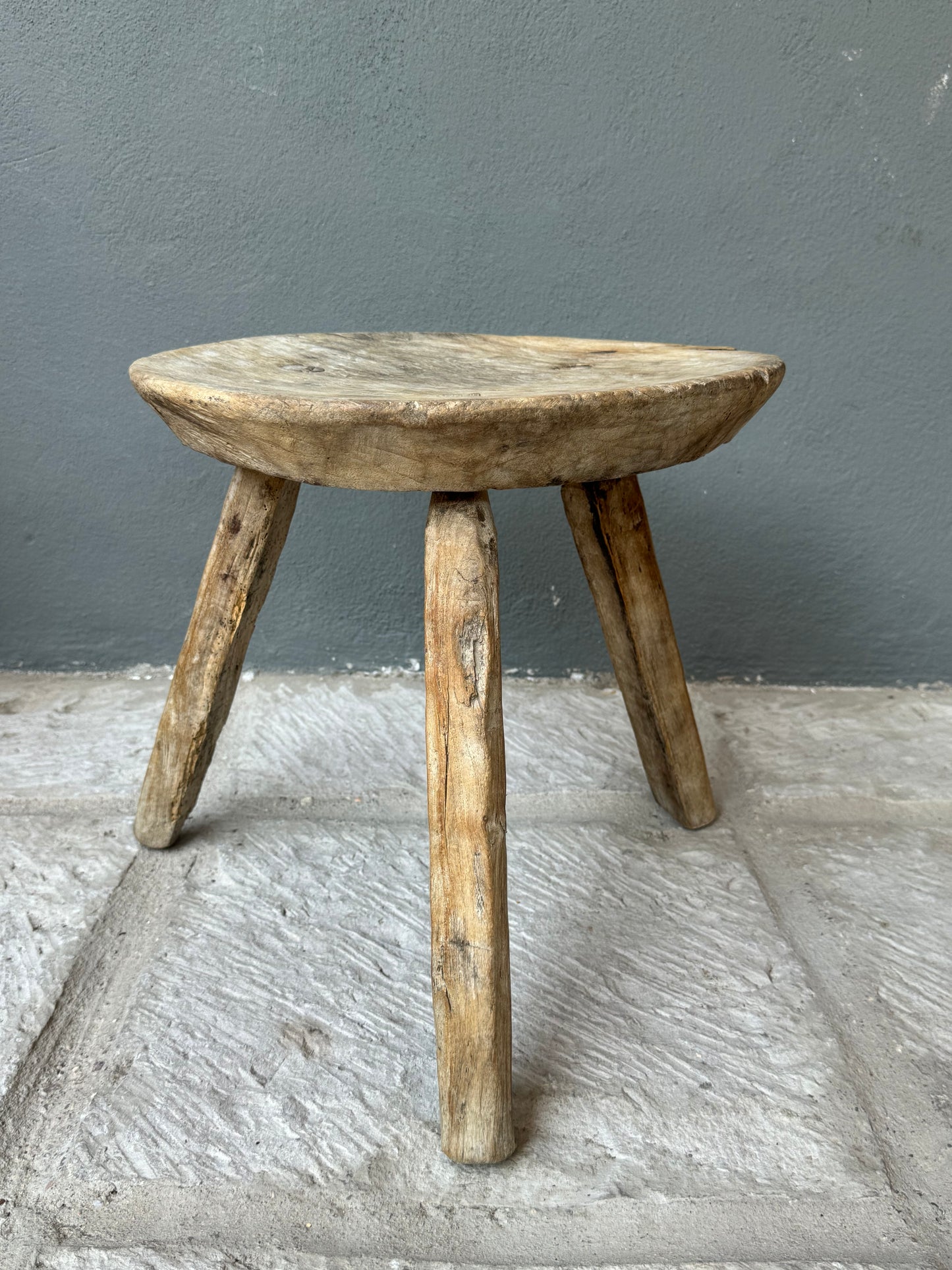 Mesquite Stool From Guanajuato 1940’s / Banco De Mesquite De Guanajuato