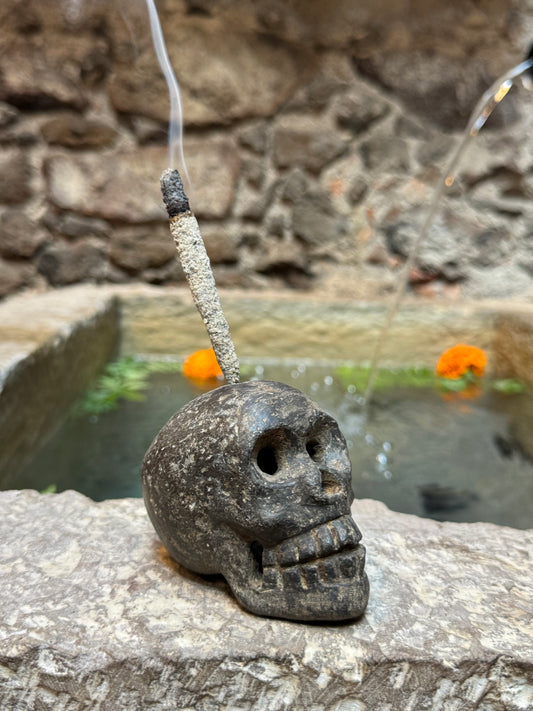 Hand Made Black Clay Incense Skull / Calavera de Incienso