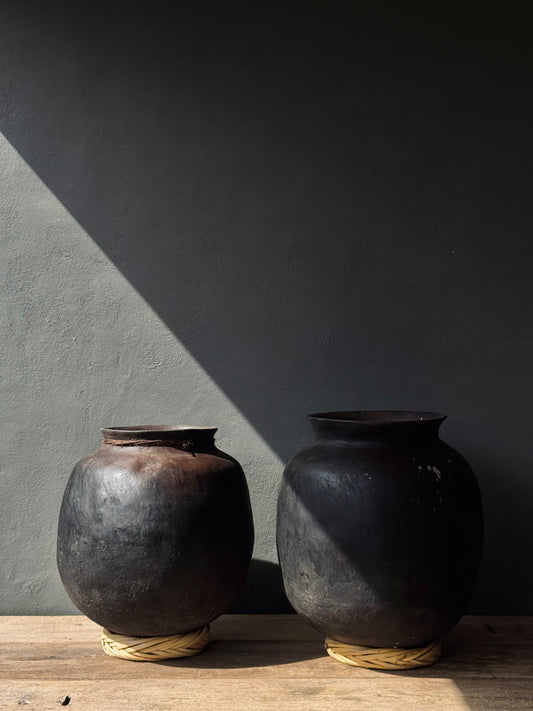 Large Cooking Pots From Michoacán- Set Of 2 / Jarrones De Michoacán - Juego De 2