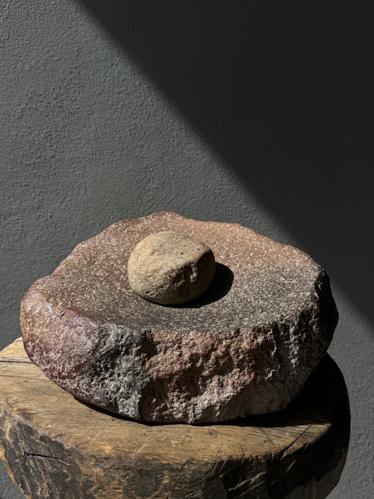 River Stone Mortar From San Luis Potosí, Mexico / Huilanche De Piedra De Río