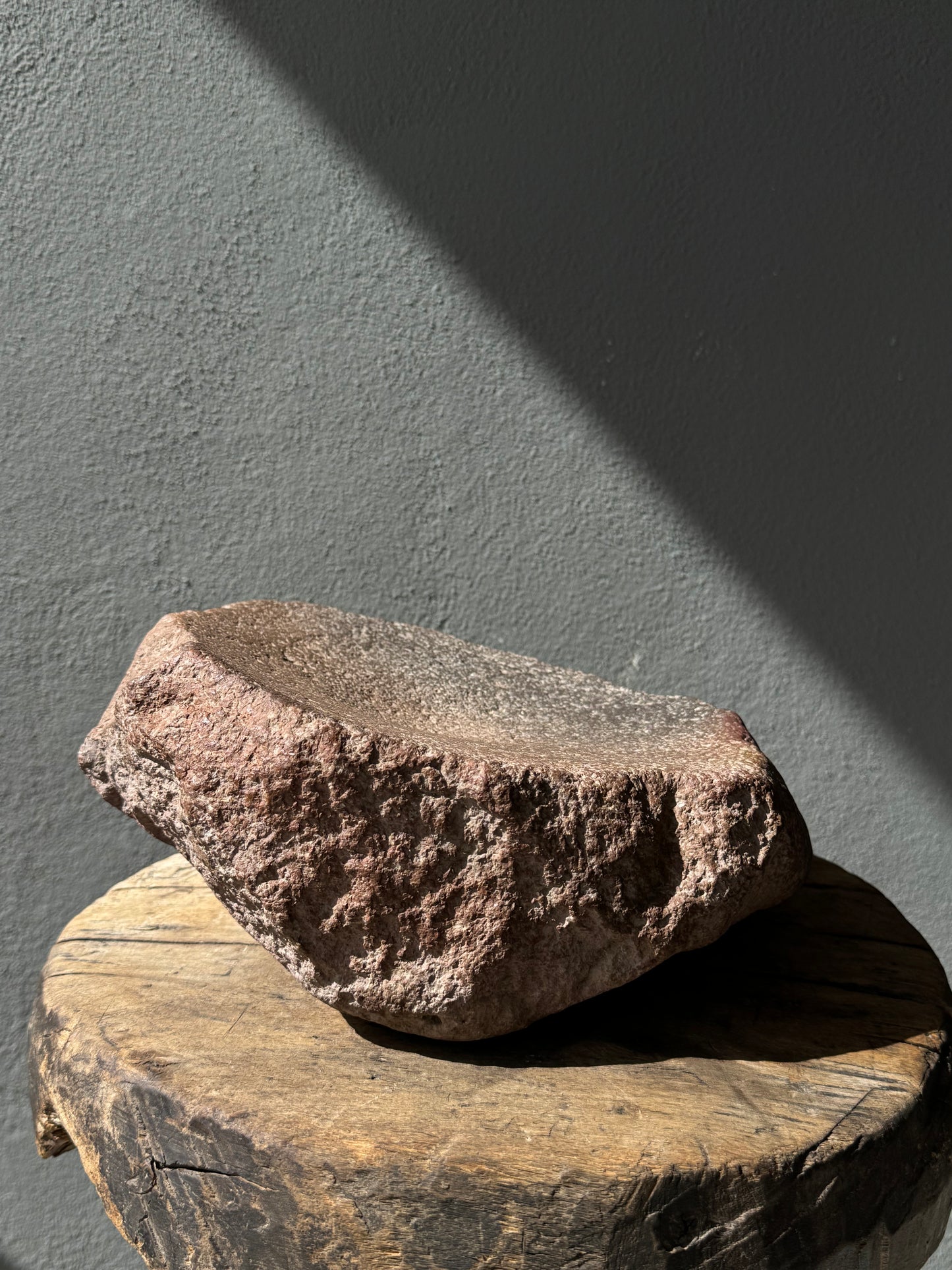 River Stone Mortar From San Luis Potosí, Mexico / Huilanche De Piedra De Río