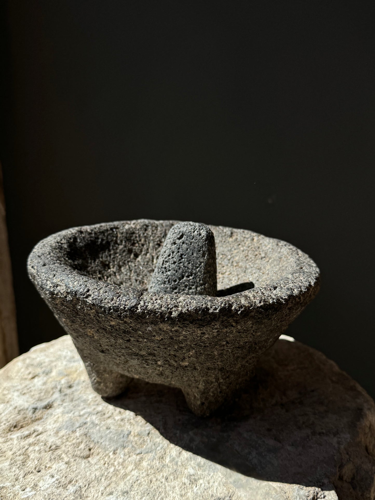 Volcanic Stone Mortar / Molcajete Antiguo