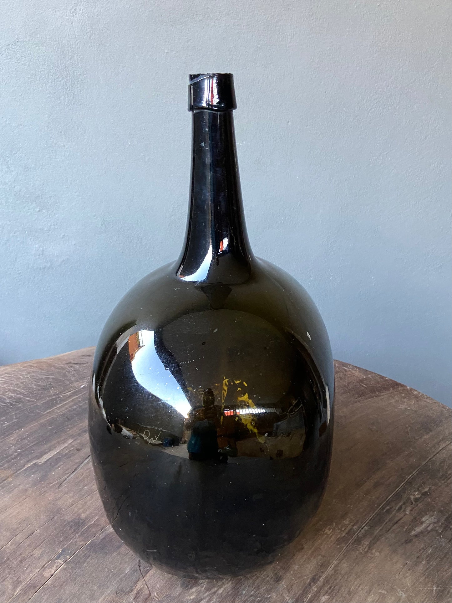 Early 20th Century Hand Blown Demijohn Bottle/ Damajuana Principios del Siglo 20