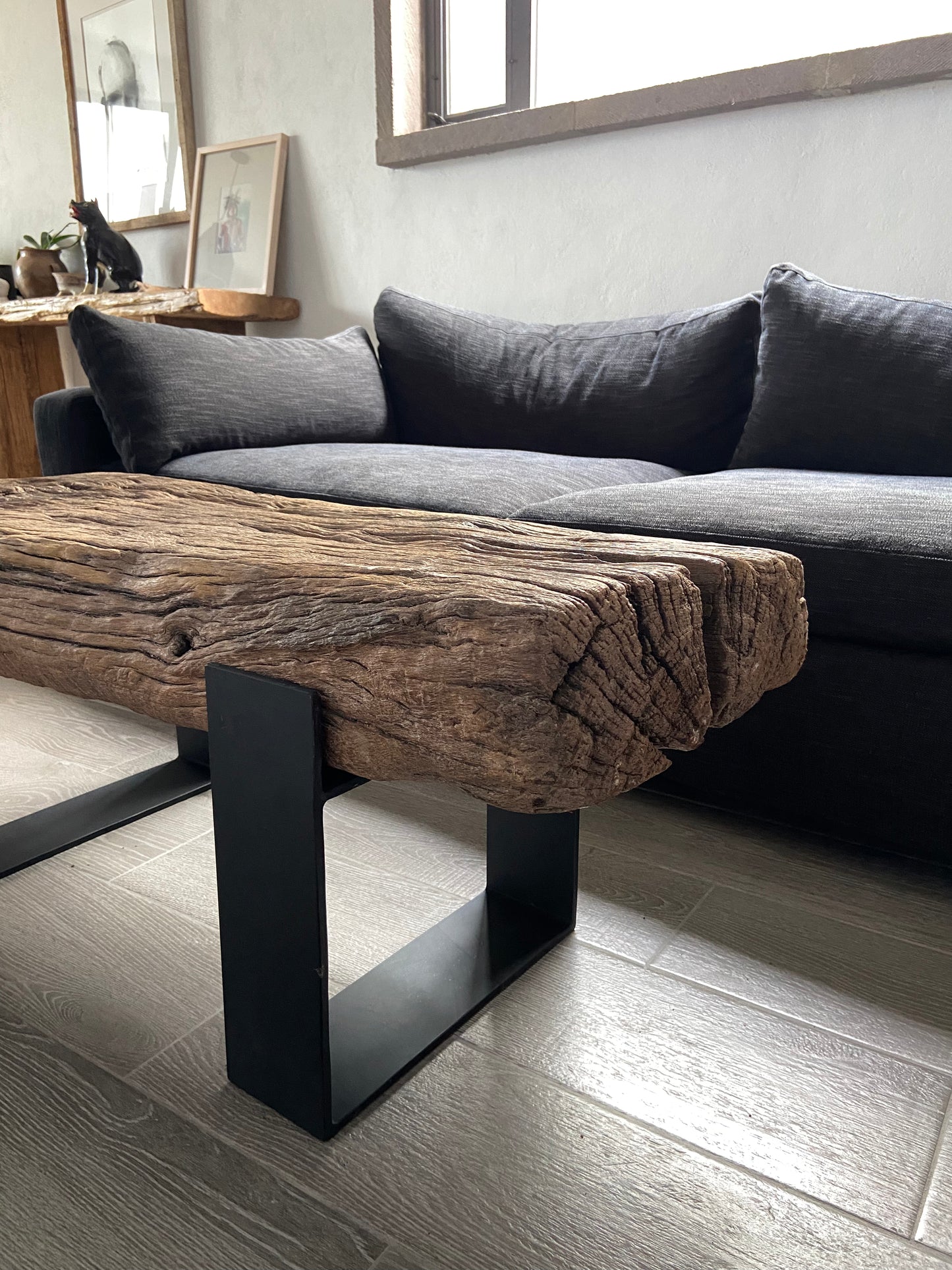 Mesa de tablón de mesquite | Mesquite Plank Coffee Table